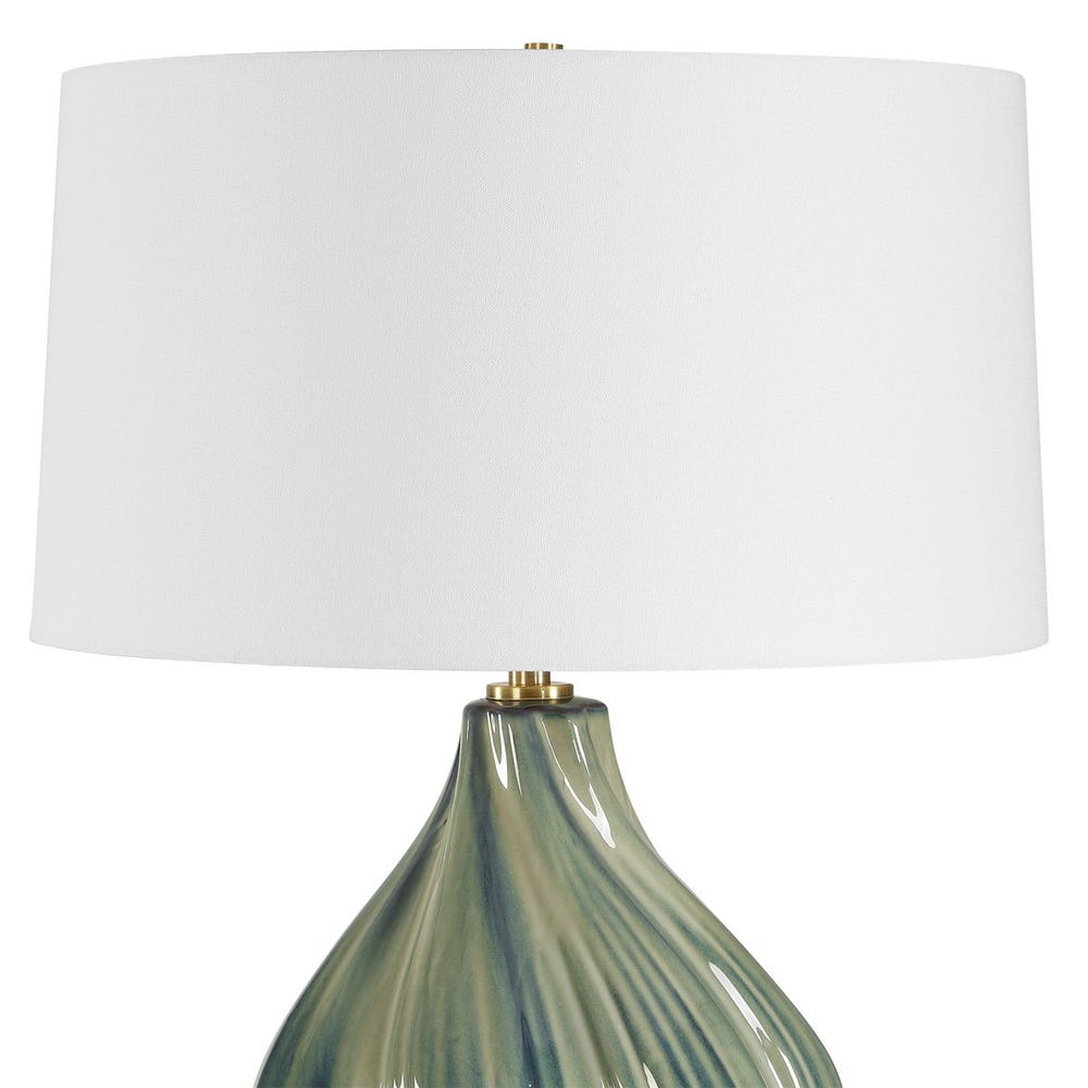 Tausha Table Lamp
