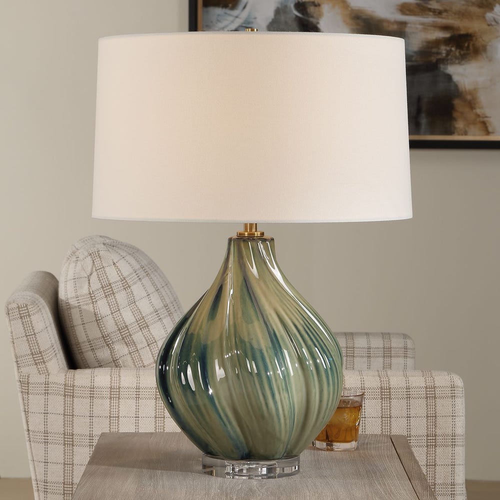 Tausha Table Lamp