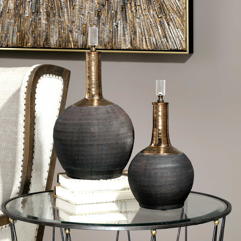 Arnav Matte Black Bottles Set/2