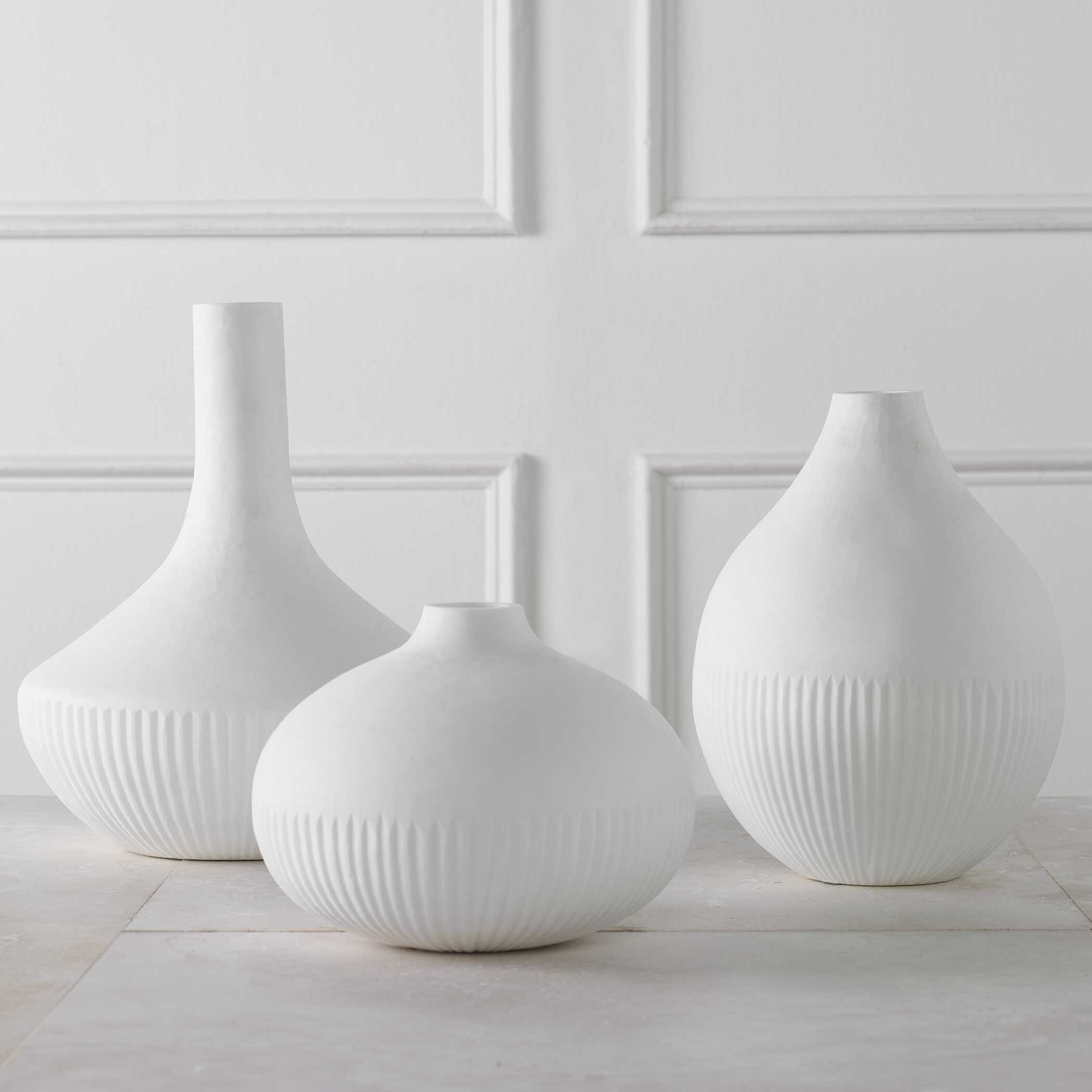 Apothecary Satin White Vases Set/3