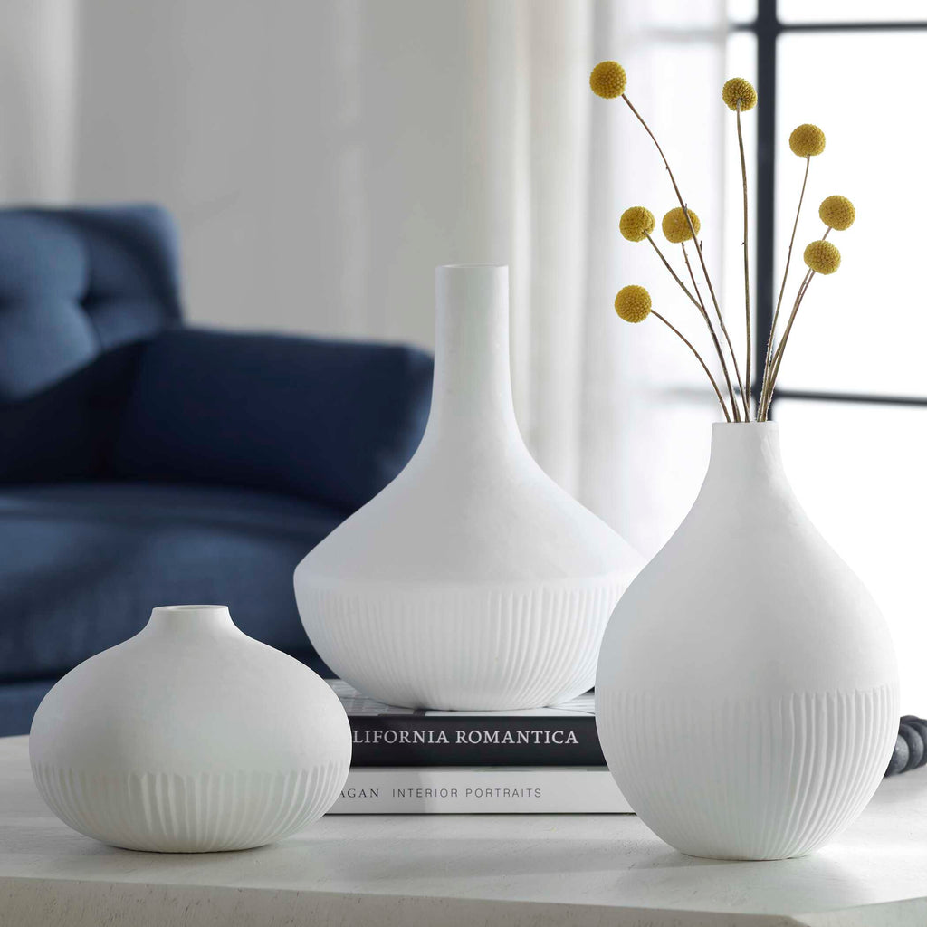 Apothecary Satin White Vases Set/3