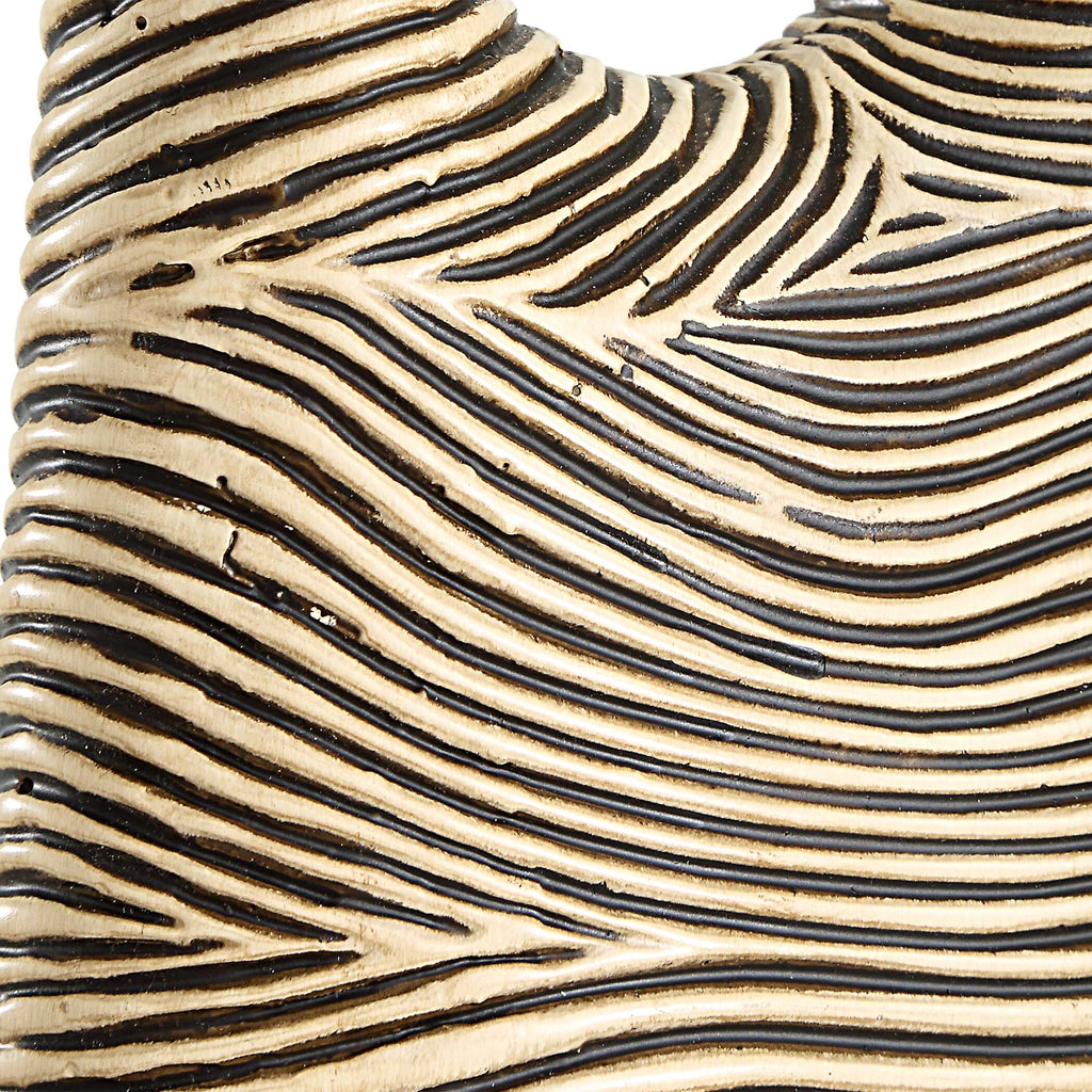 Pochette Ribbed Sculpture