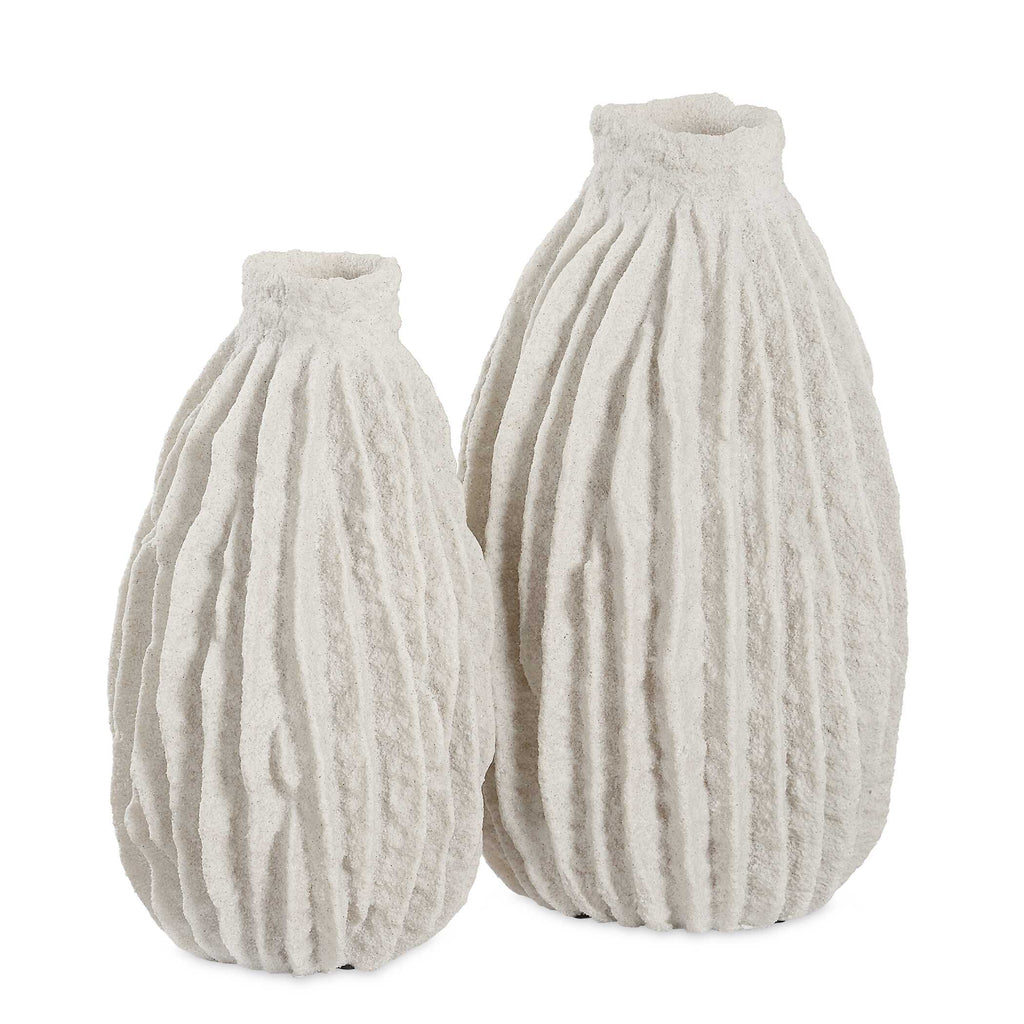 Ivory Ridge Vases Set/2
