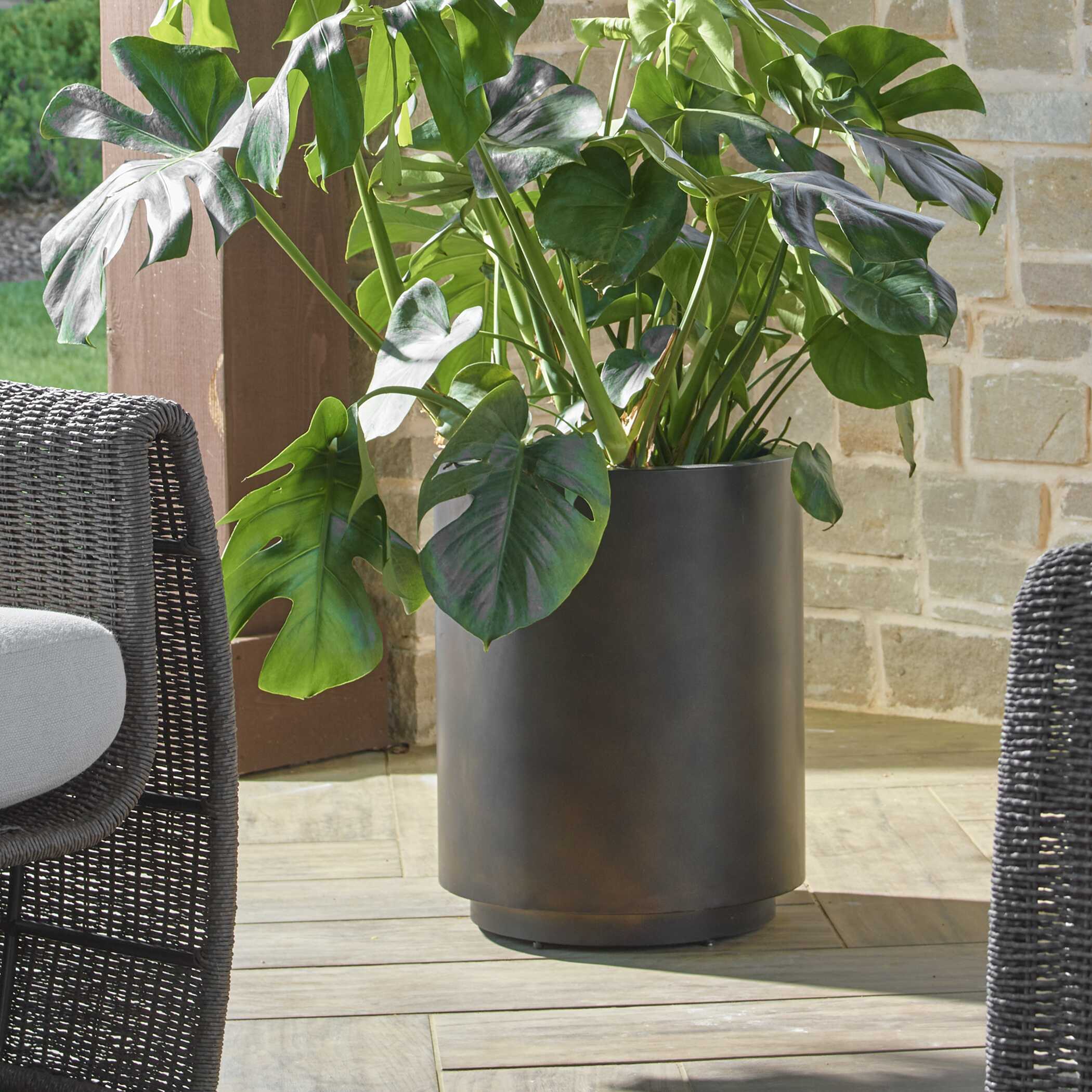 Volcan Matte Bronze Outdoor Planters Set/2