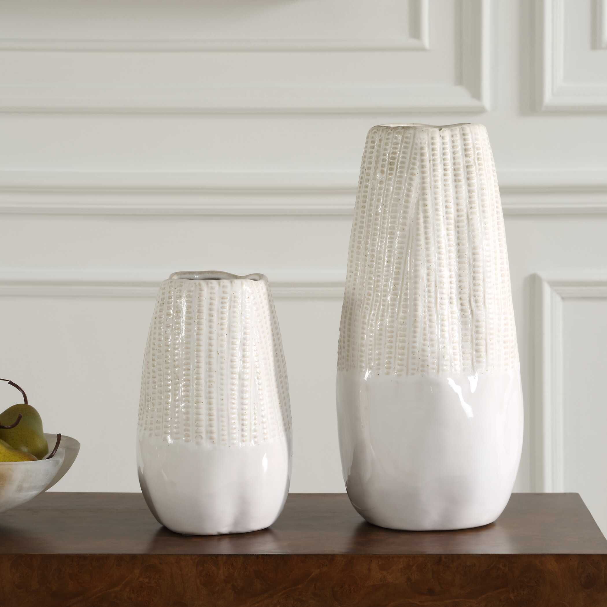 Echo Ridge White Vases Set/2