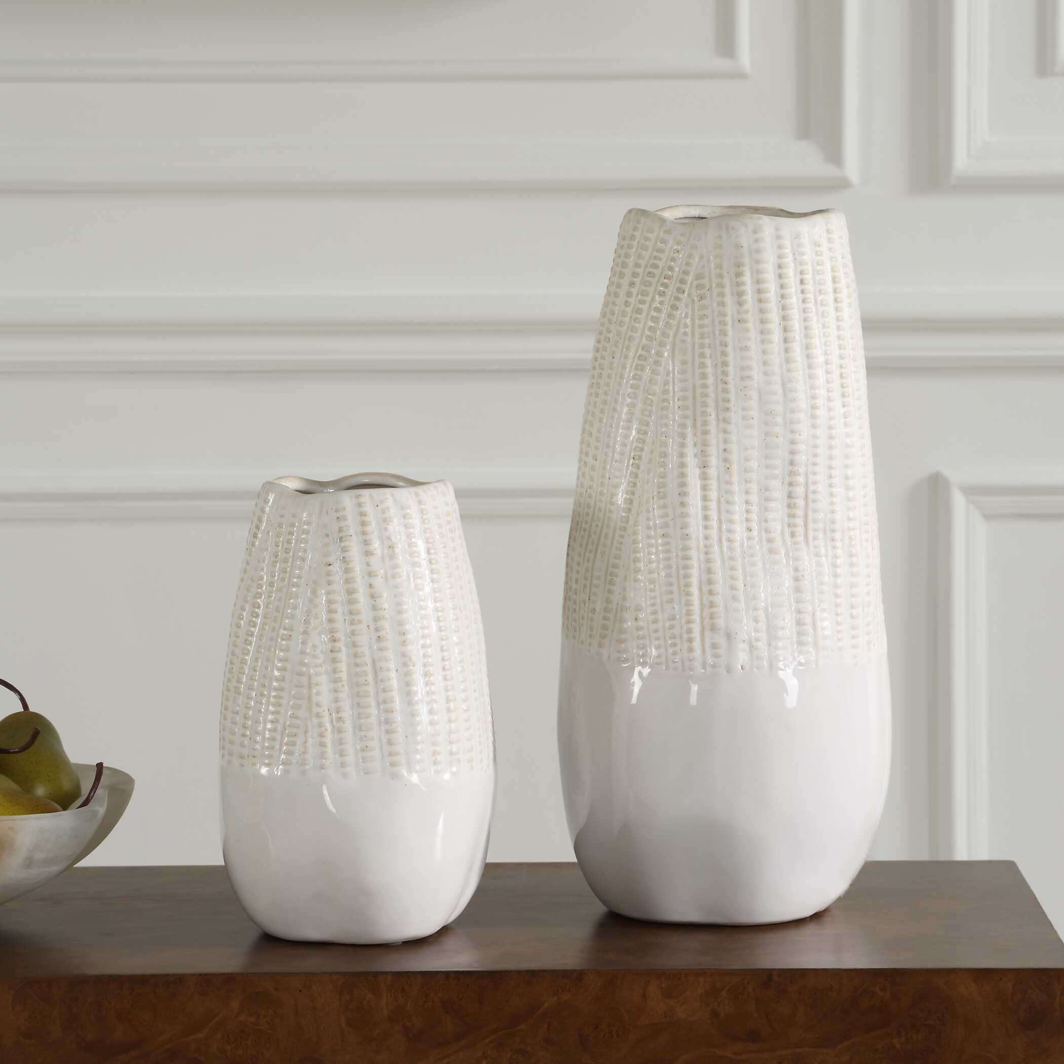 Echo Ridge White Vases Set/2