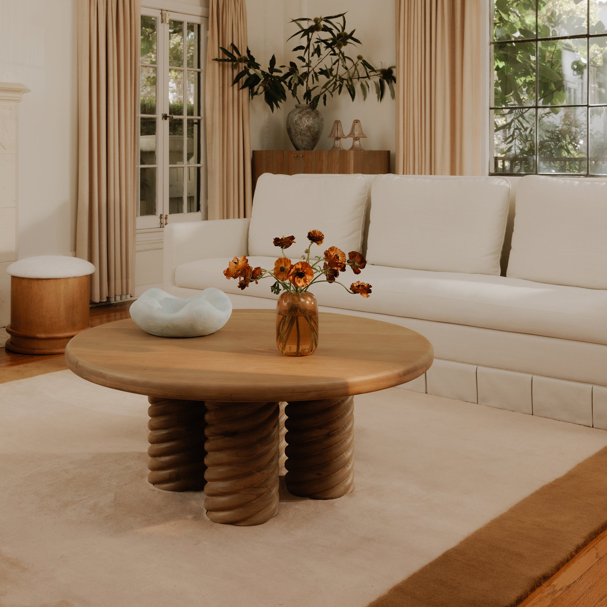 Treccia Round Coffee Table Oak