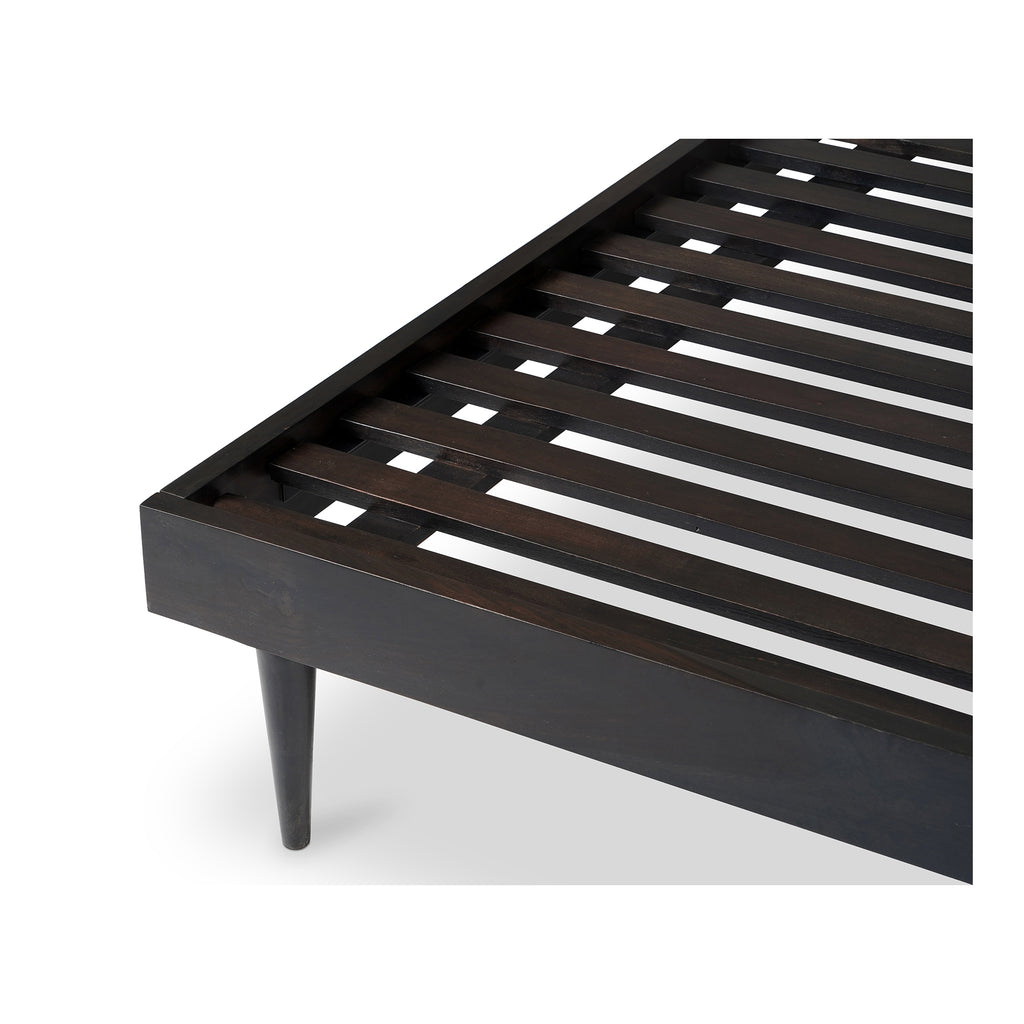 Pablo Queen Bed Black