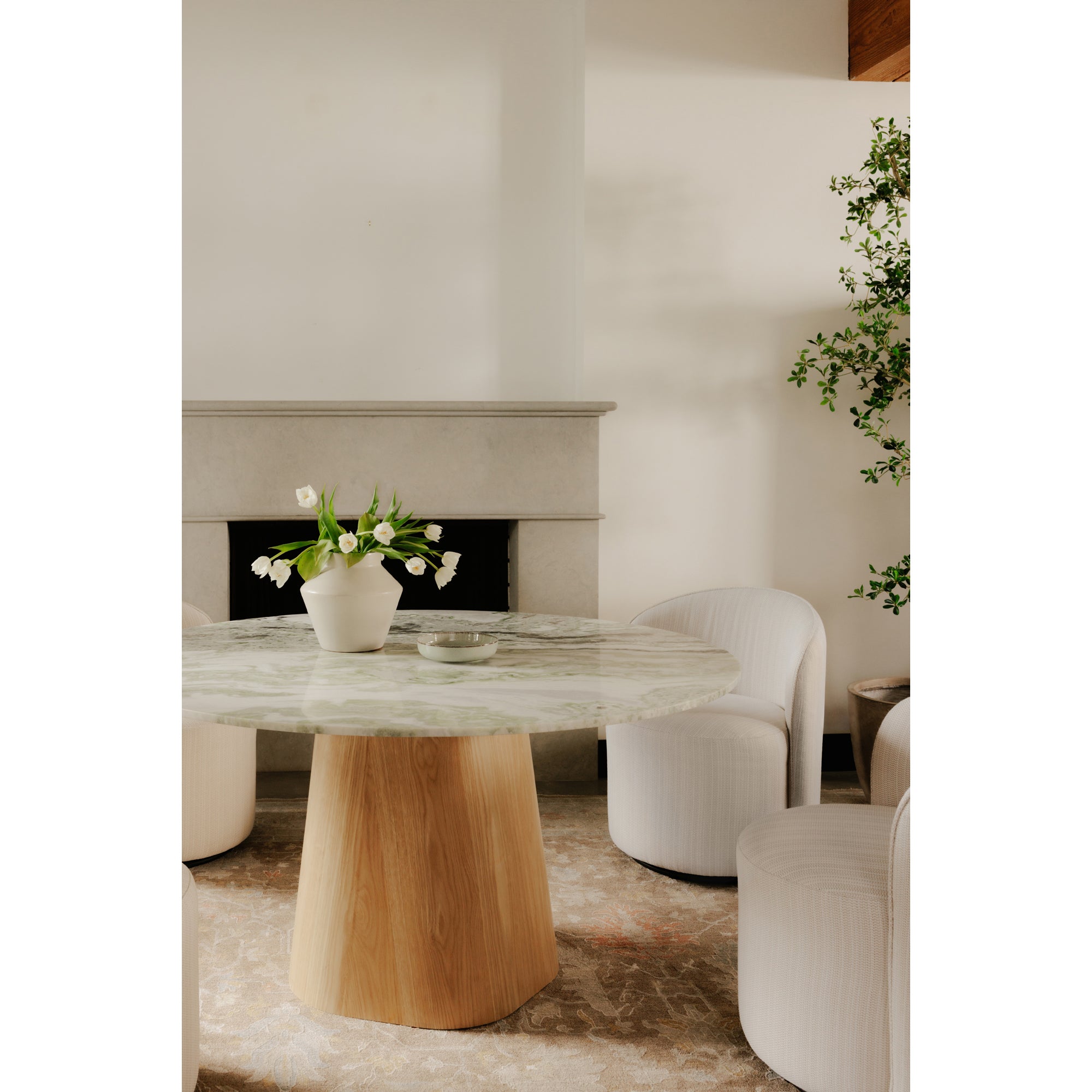 Evelyn Dining Table Onyx Marble