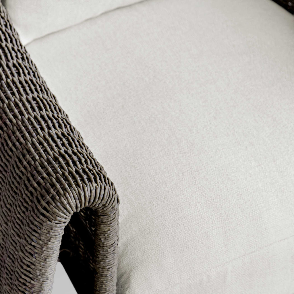 Tropic Outdoor Lounge Chair