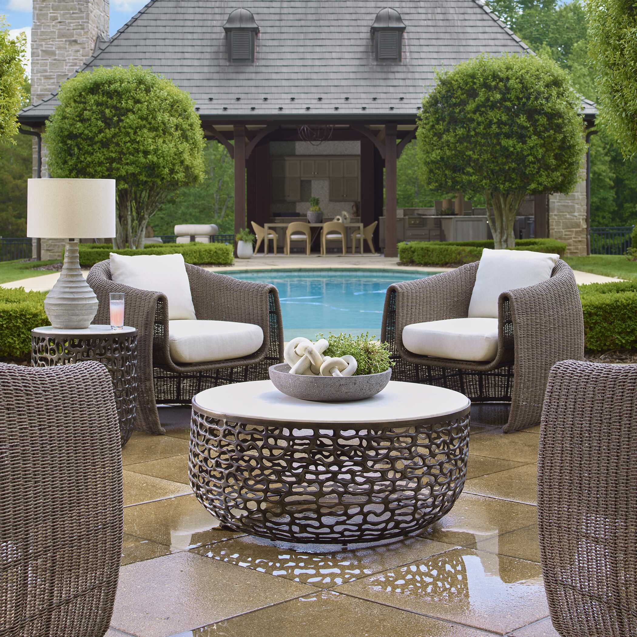 Tropic Outdoor Lounge Chair