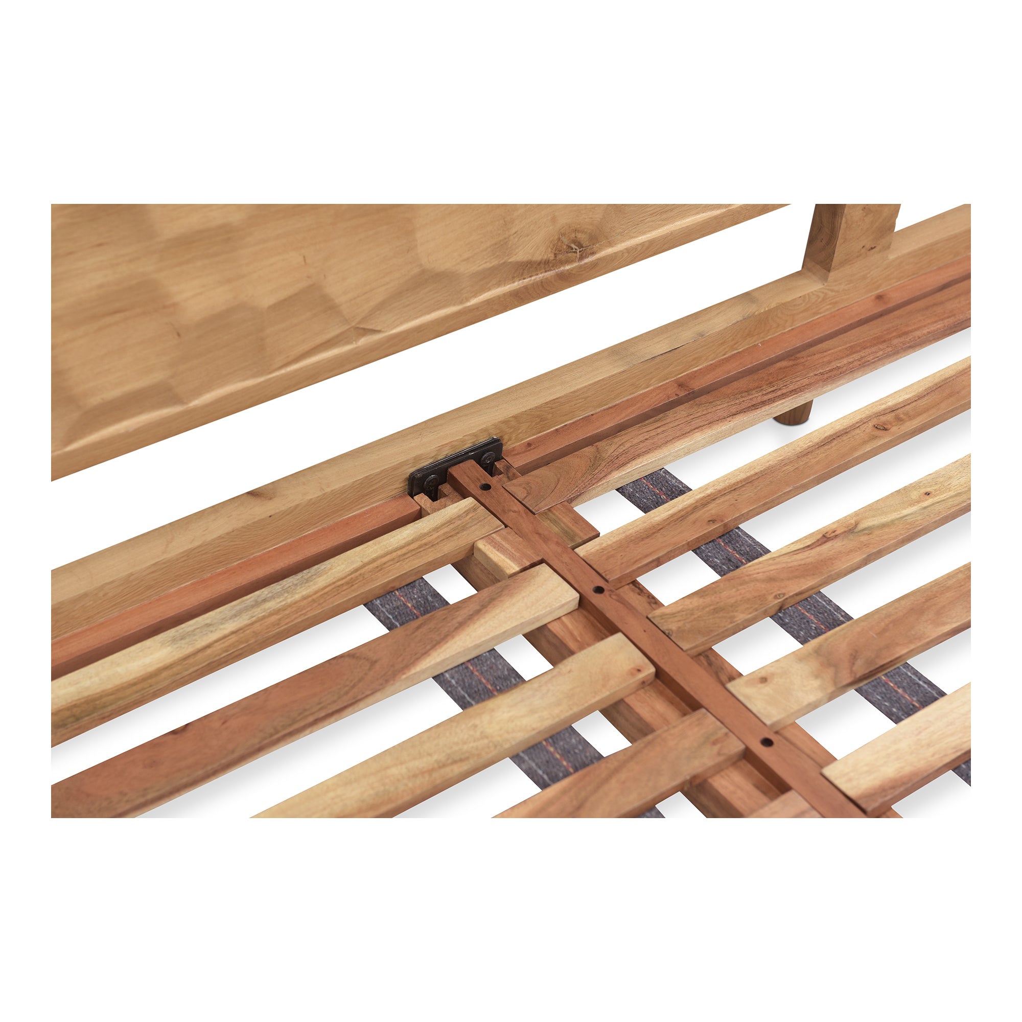 Misaki Queen Bed Natural