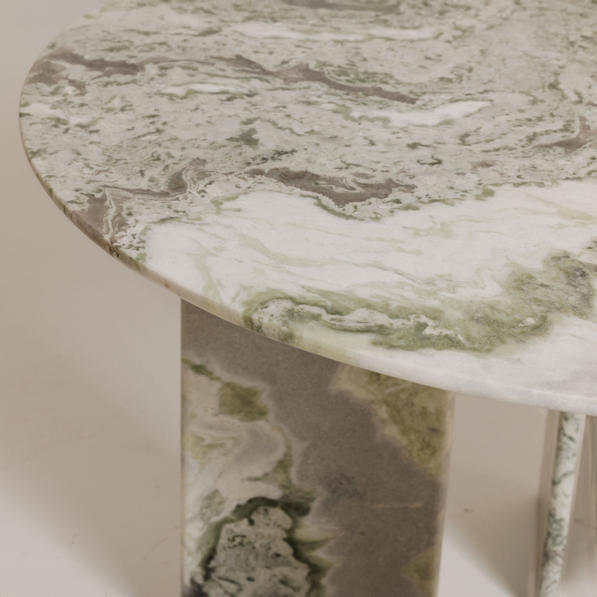 Celia Round Dining Table Green Onyx Marble