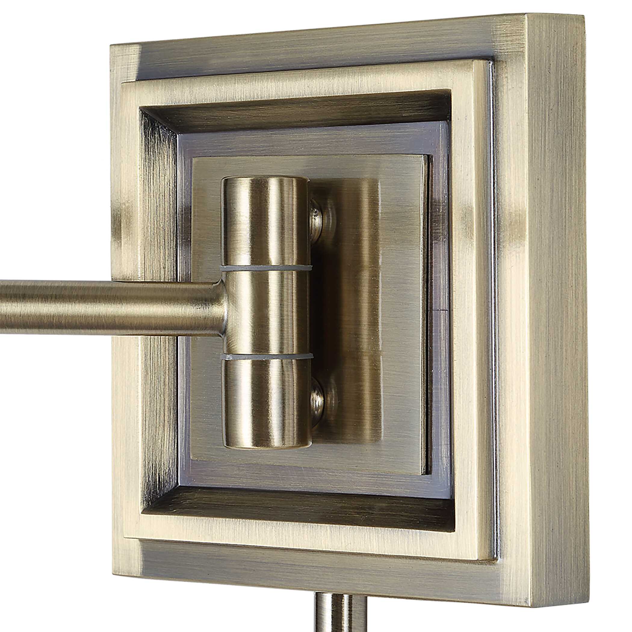 Newmarket 1 Light Brass Sconce