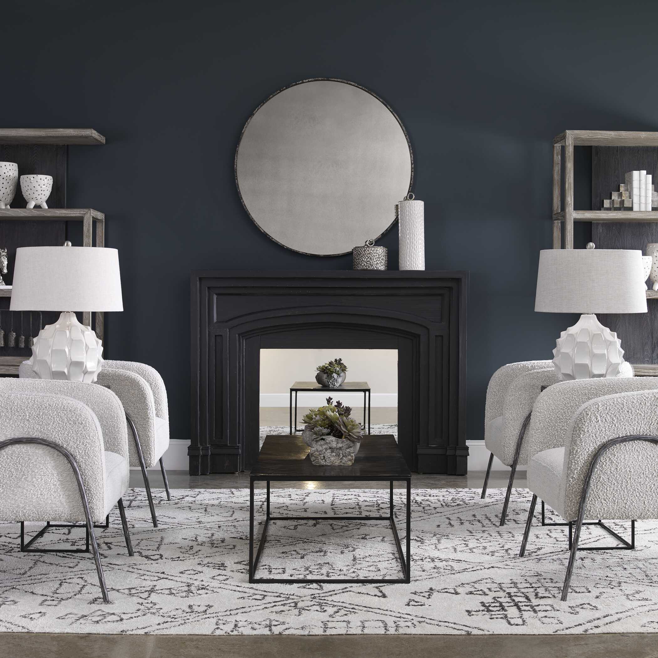 Guerina Scalloped White Lamp