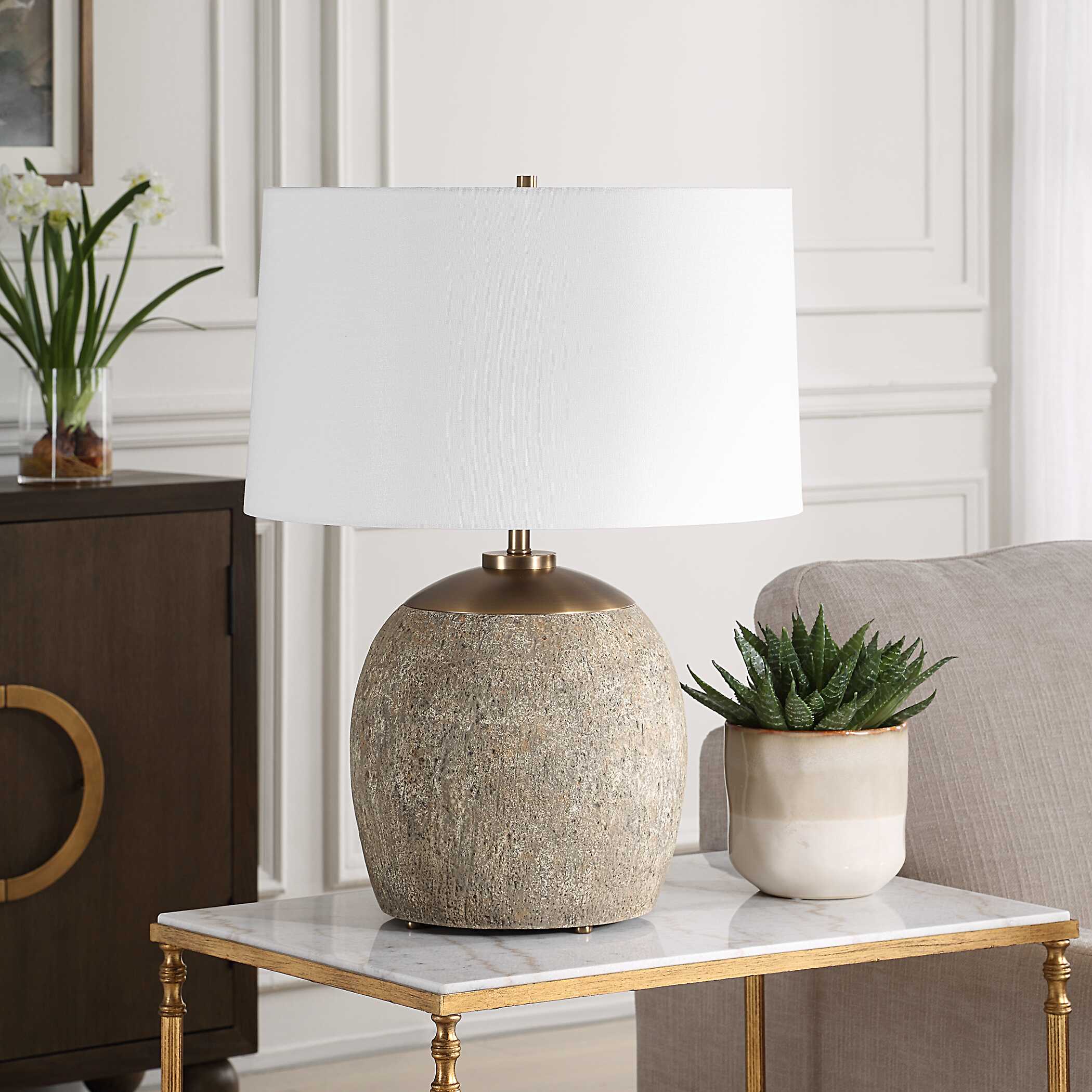 Raylan Textured Table Lamp