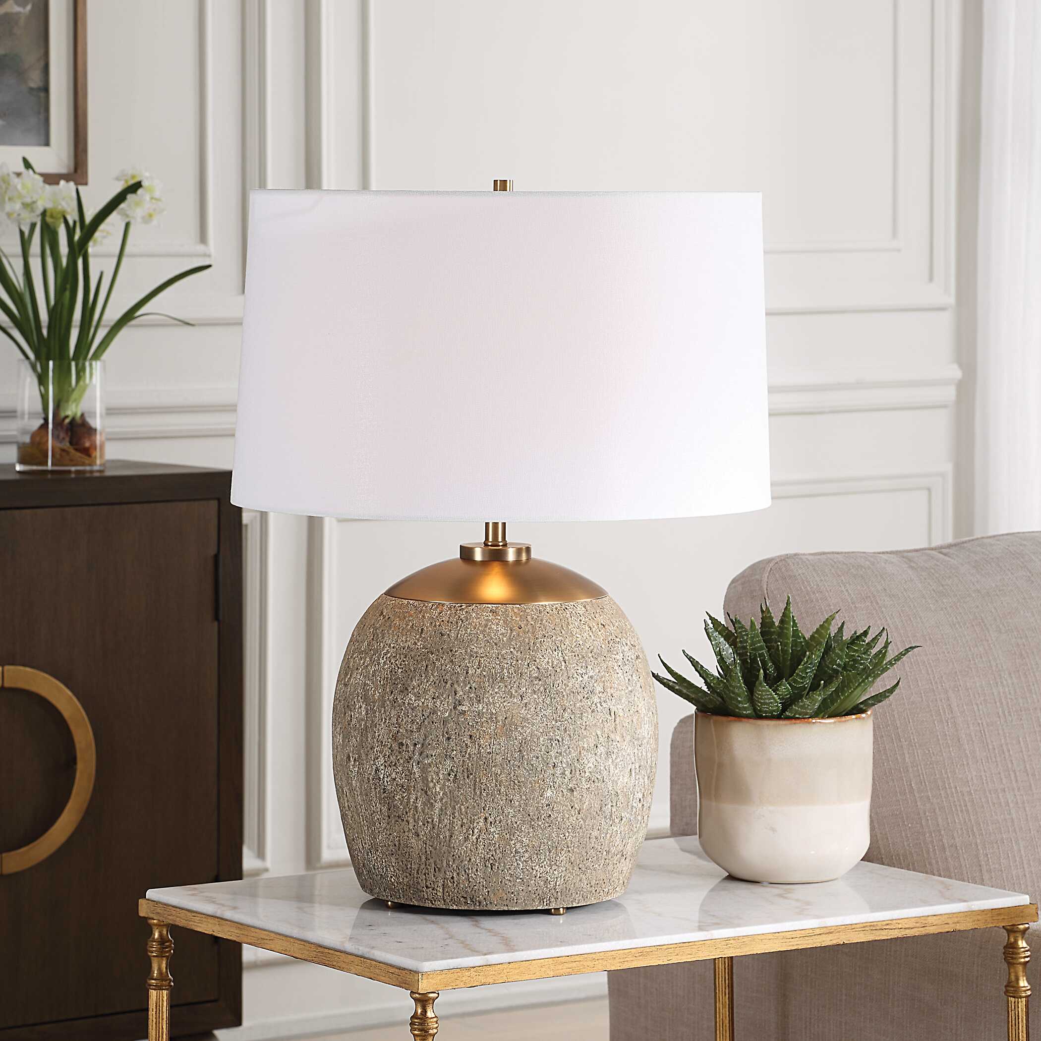 Raylan Textured Table Lamp