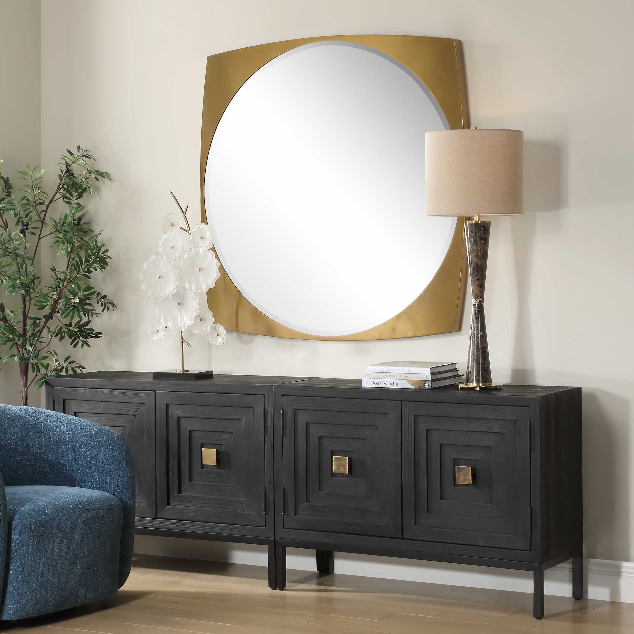 Neilia Round Brass Mirror