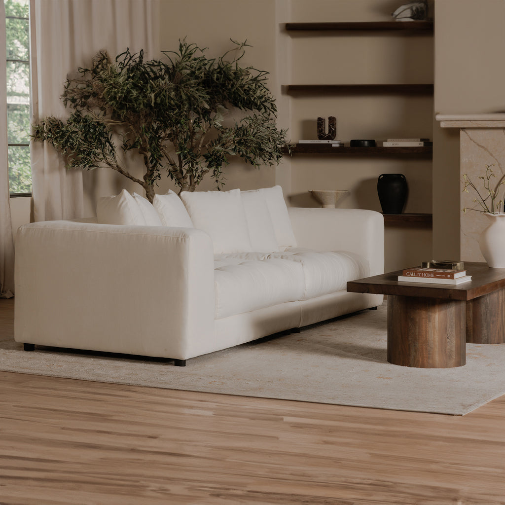 Davie Sofa Warm White
