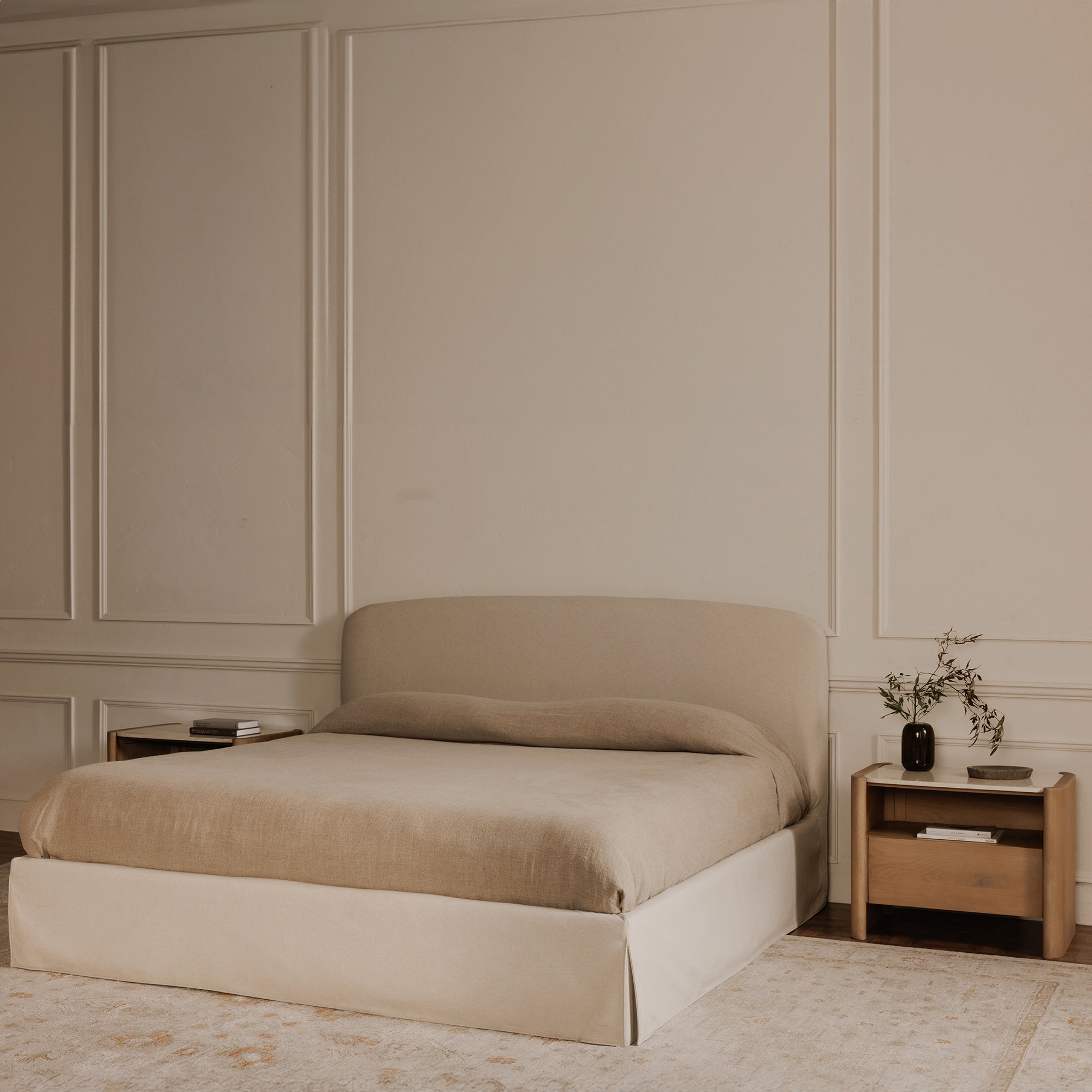 Joan King Storage Bed Cream