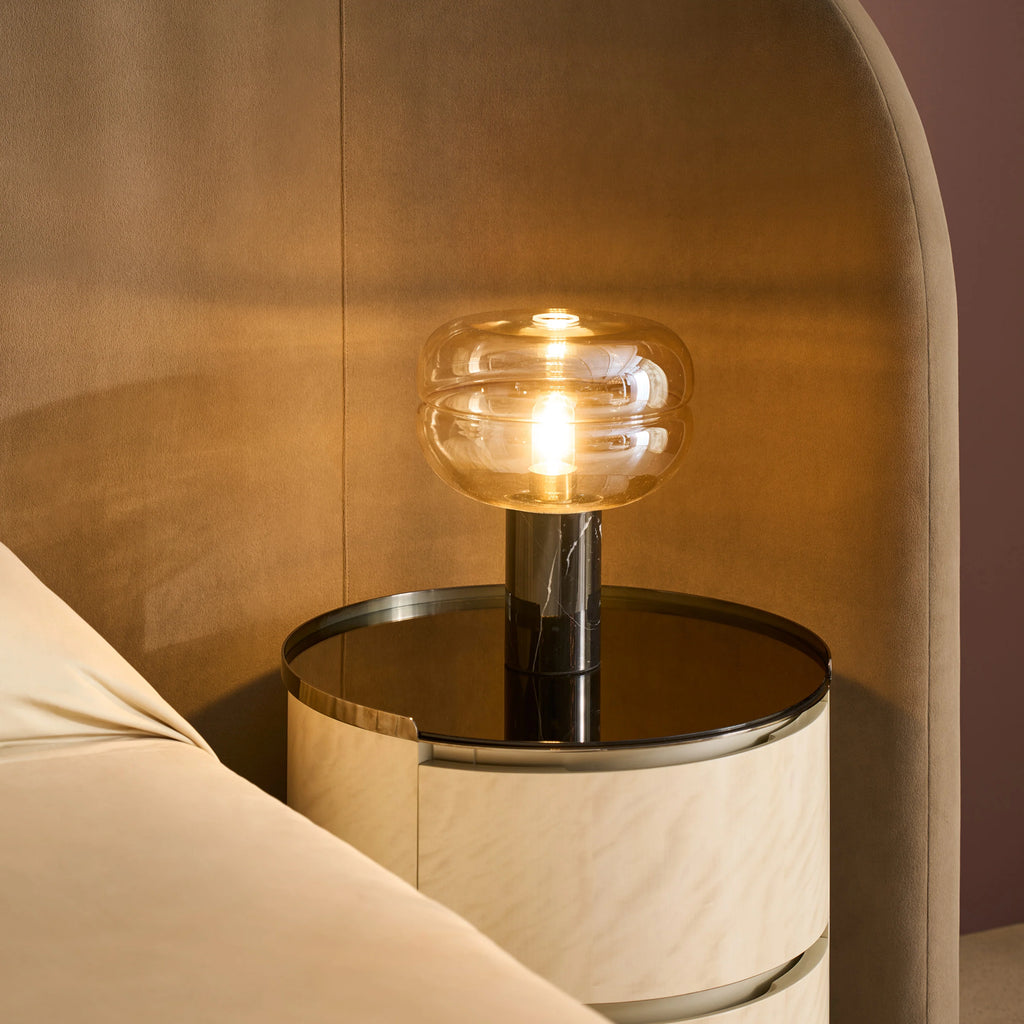 Clio Queen Bed